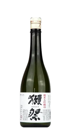 Dassai 45 Junmai Daiginjo bottle