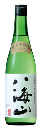 Hakkaisan Junmai Daiginjo bottle