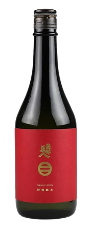 Nanbu Bijin Tokubetsu Junmai bottle